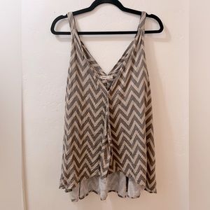 Flowy Old Navy Chevron Print Tank Size XL